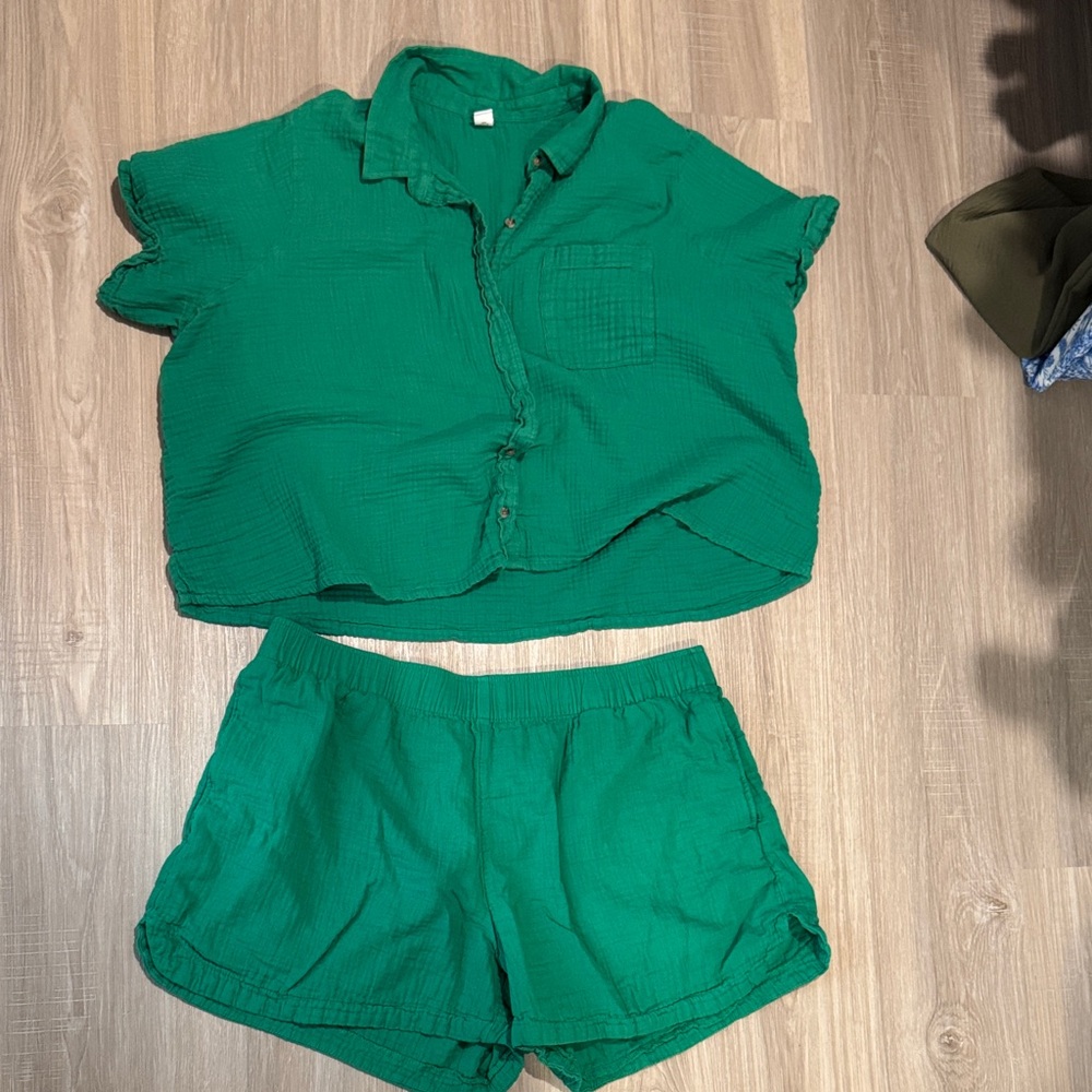 Kelly Green Set